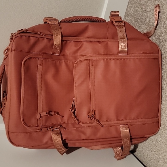 Calpak Terra 26L Backpack Duffel - Picture 4 of 6